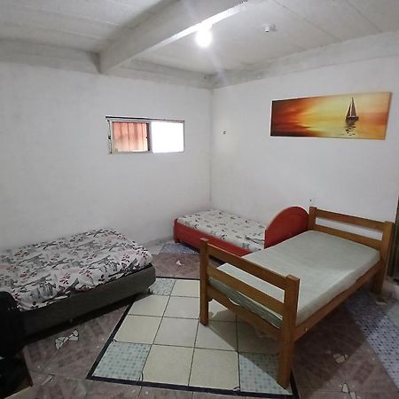 בלם Hostel Teacher Elpidio מראה חיצוני תמונה